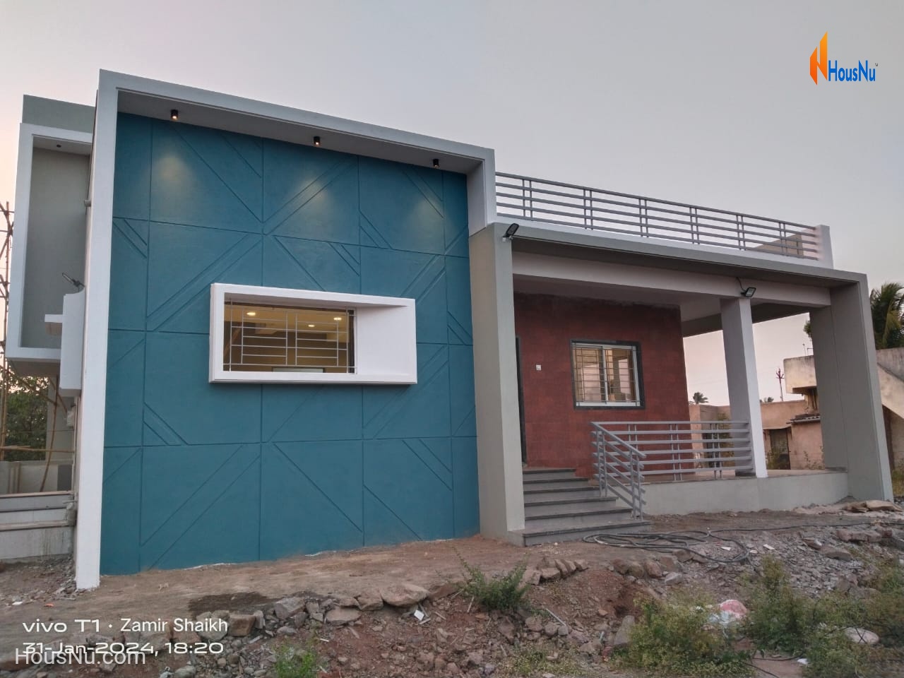 Modern prefab house under construction_Akbar_Narwade_1